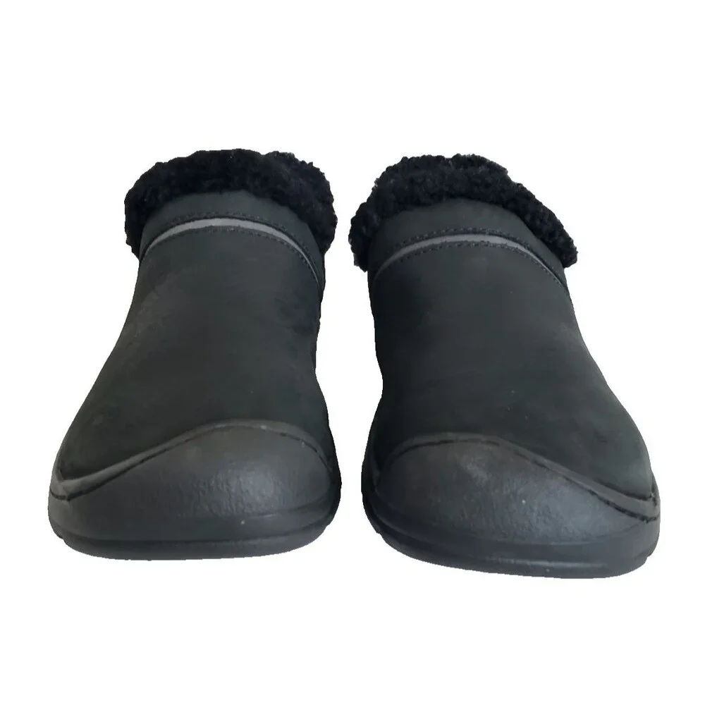 KEEN Women's Size 8 Crested Butte Black Sherpa Lined Slip On Shoes Casual